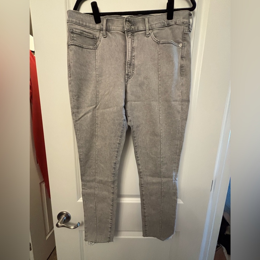 EXPRESS SKINNY MID RISE PIN TUCK GRAY SKINNY JEAN 14R